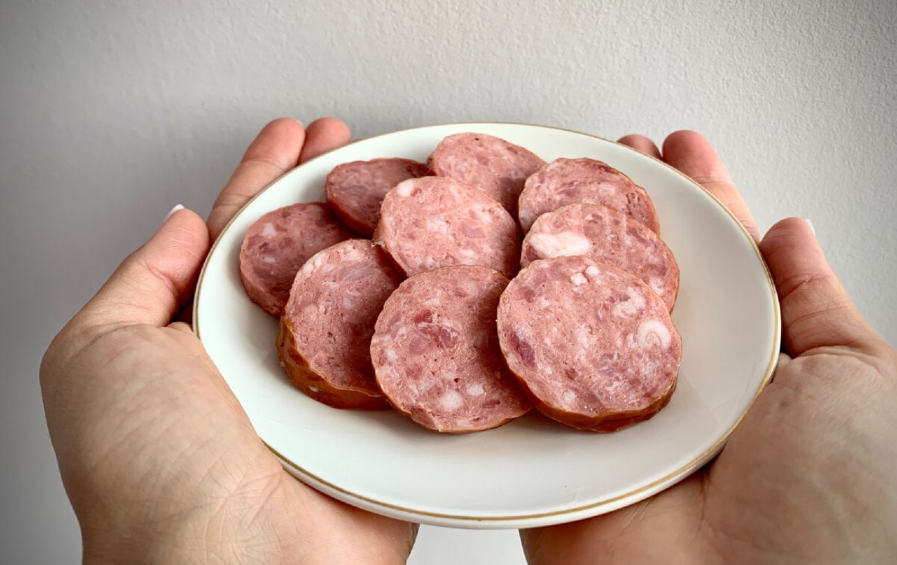 Як перевірити якість ковбаси на ринку