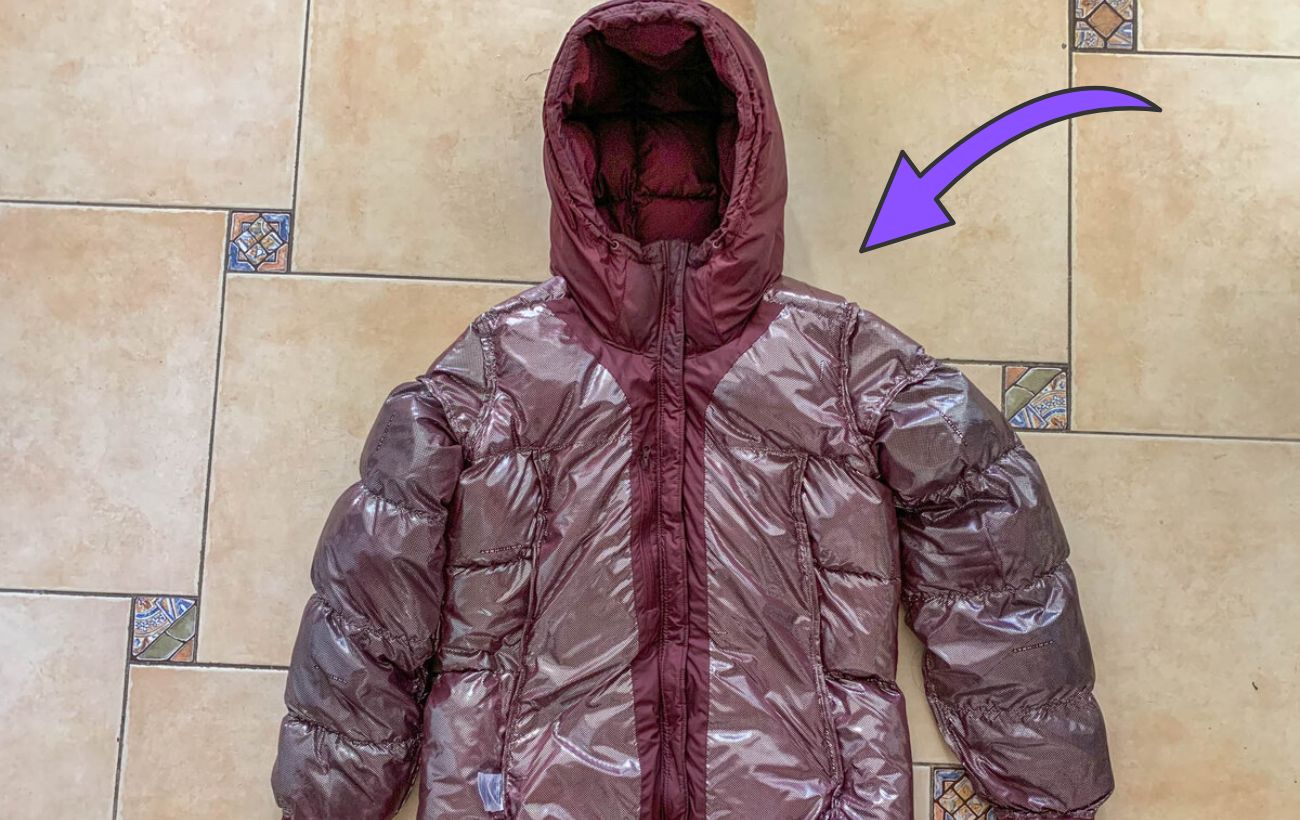 Як очистити пуховик без прання в пральній машині