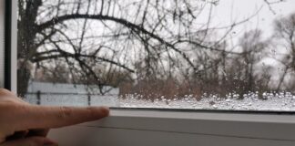 Як захистити вікна від конденсату