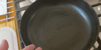 Експерти розповіли, як зробити для пательні антипригарне покриття