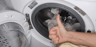 Експерти розповіли, як власноруч зробити кондиціонер для білизни