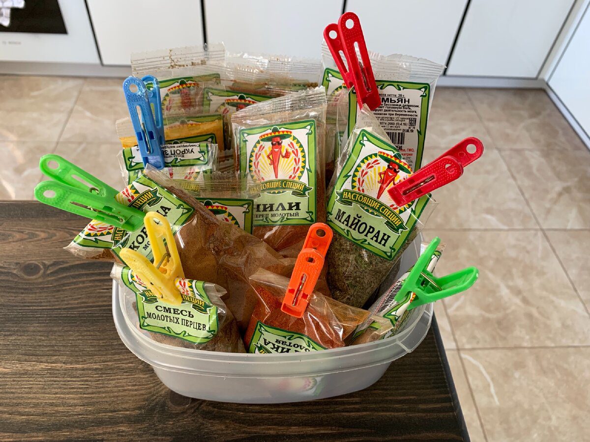 Експерти порадили змінити місце зберігання деяких продуктів у зимовий період – не на кухні