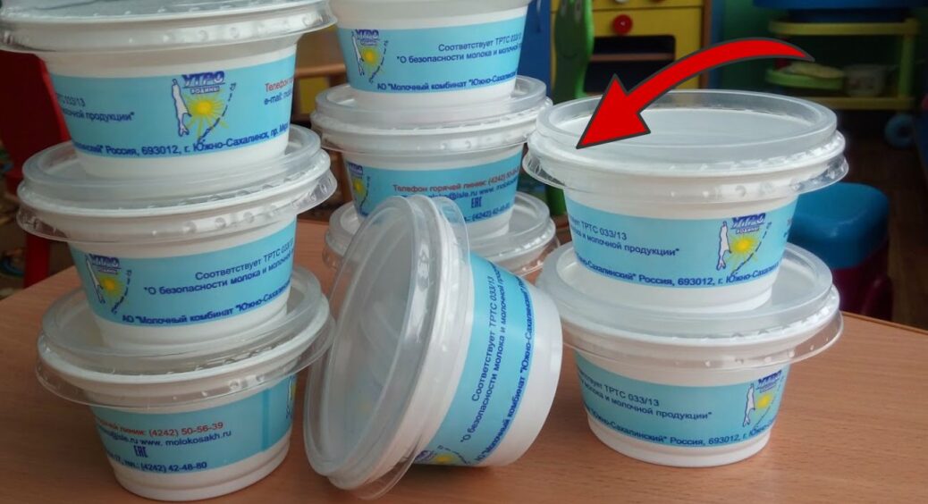 Старі стаканчики з-під сметани бережу як зіницю ока – використовую пластик взимку тільки так: 3 трюки 
