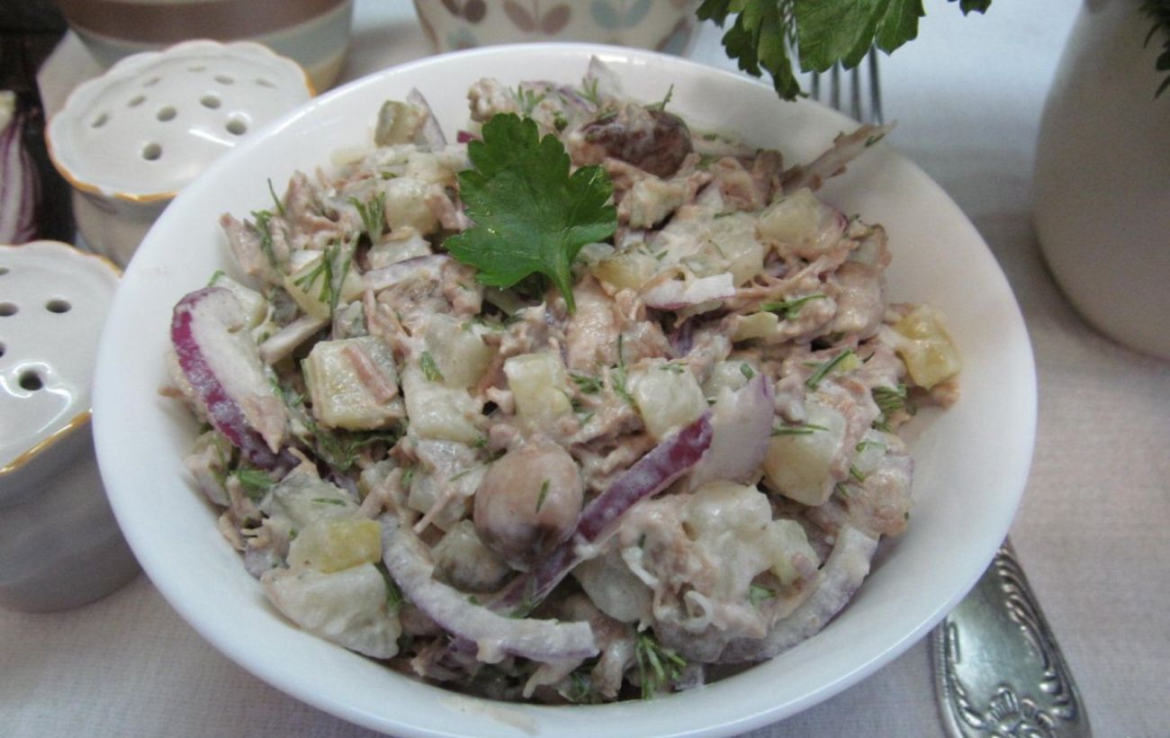 Який приготувати смачний і насичений салат