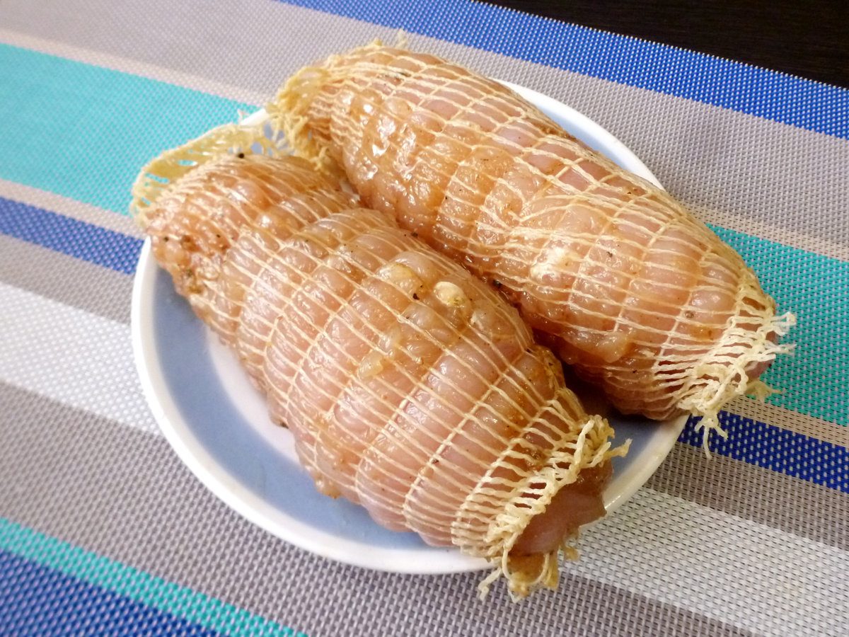 Кулінари розповіли, як приготувати смачну копчену курку без клопоту – швидкий рецепт