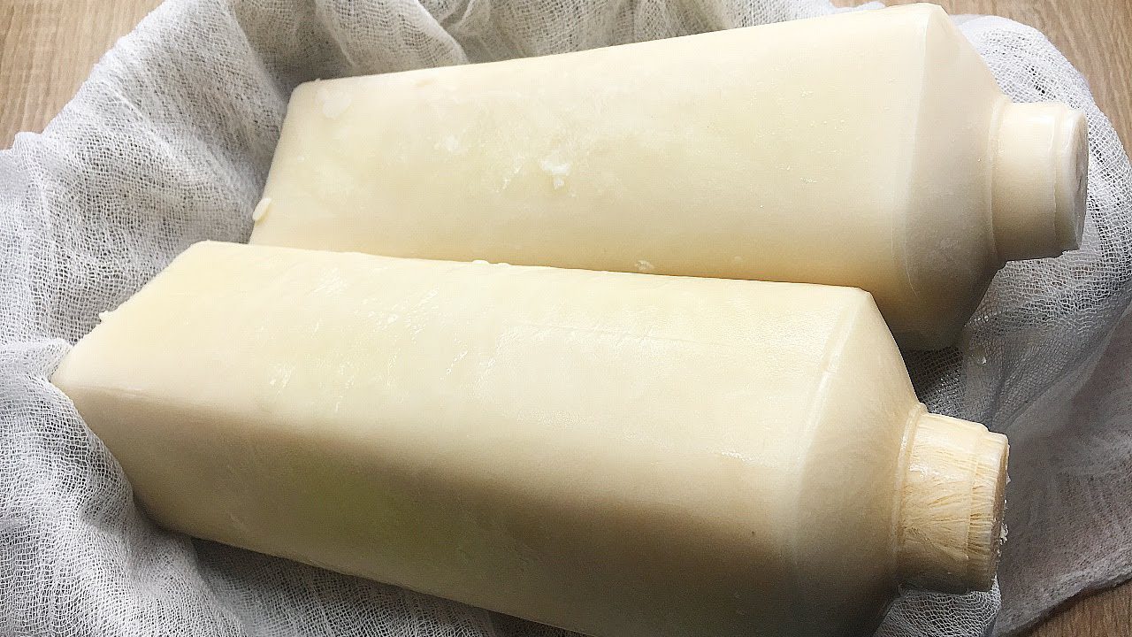 Кулінари розповіли, як приготувати смачний домашній сир із замороженої ряжанки