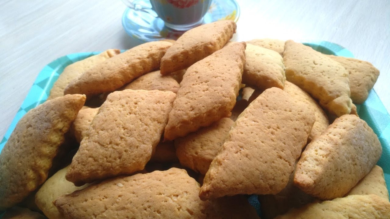 Кулінари розповіли, як приготувати смачне домашнє печиво на розсолі від огірків