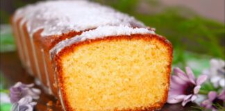 Кулінари поділилися рецептом м'якого та ніжного кексу з кокосовою стружкою