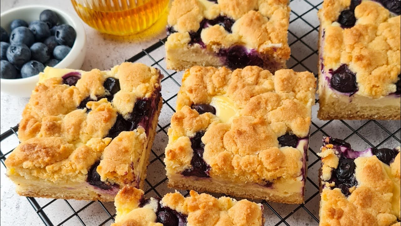 Кулінари розповіли, як приготувати тертий пиріг із сиром і сухофруктами