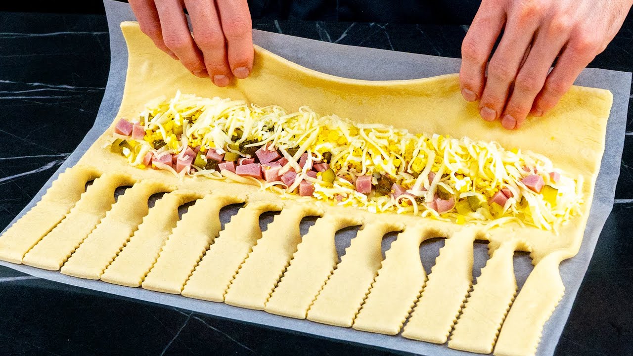 Кулінари поділилися рецептом ситного закусочного пирога з апетитною начинкою