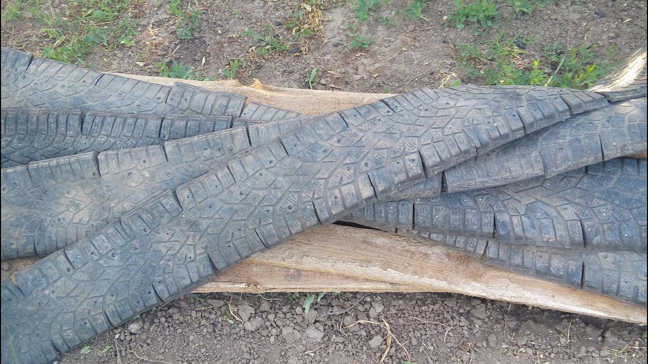 Господарі розповіли, як можна легко зробити вічні доріжки на дачі зі сміття