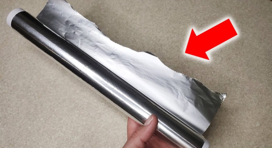 Для меблів, прання і не тільки: 6 незвичайних, але дуже корисних способів використання фольги в побуті 