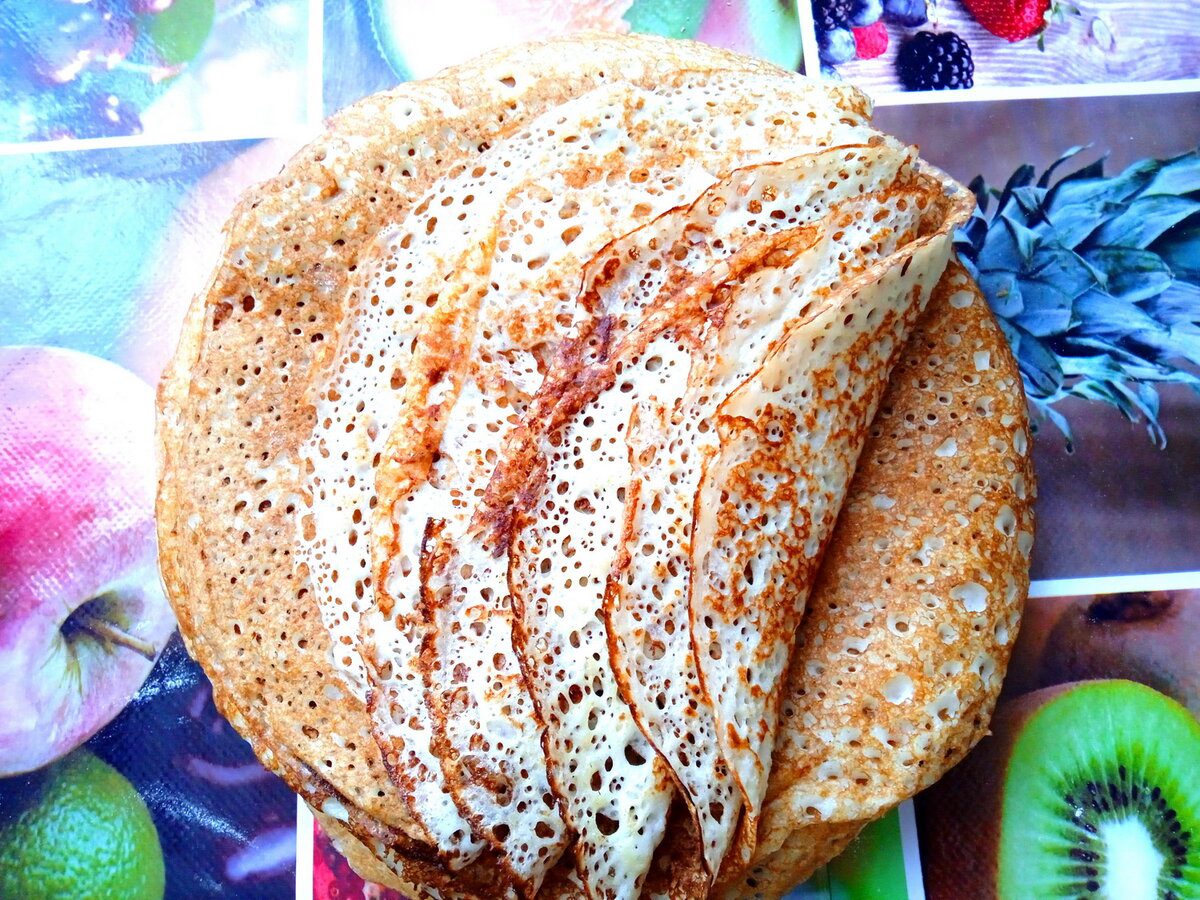 Кулінари розповіли, як приготувати смачні й тонкі млинці, які не рвуться та виходять ніжними