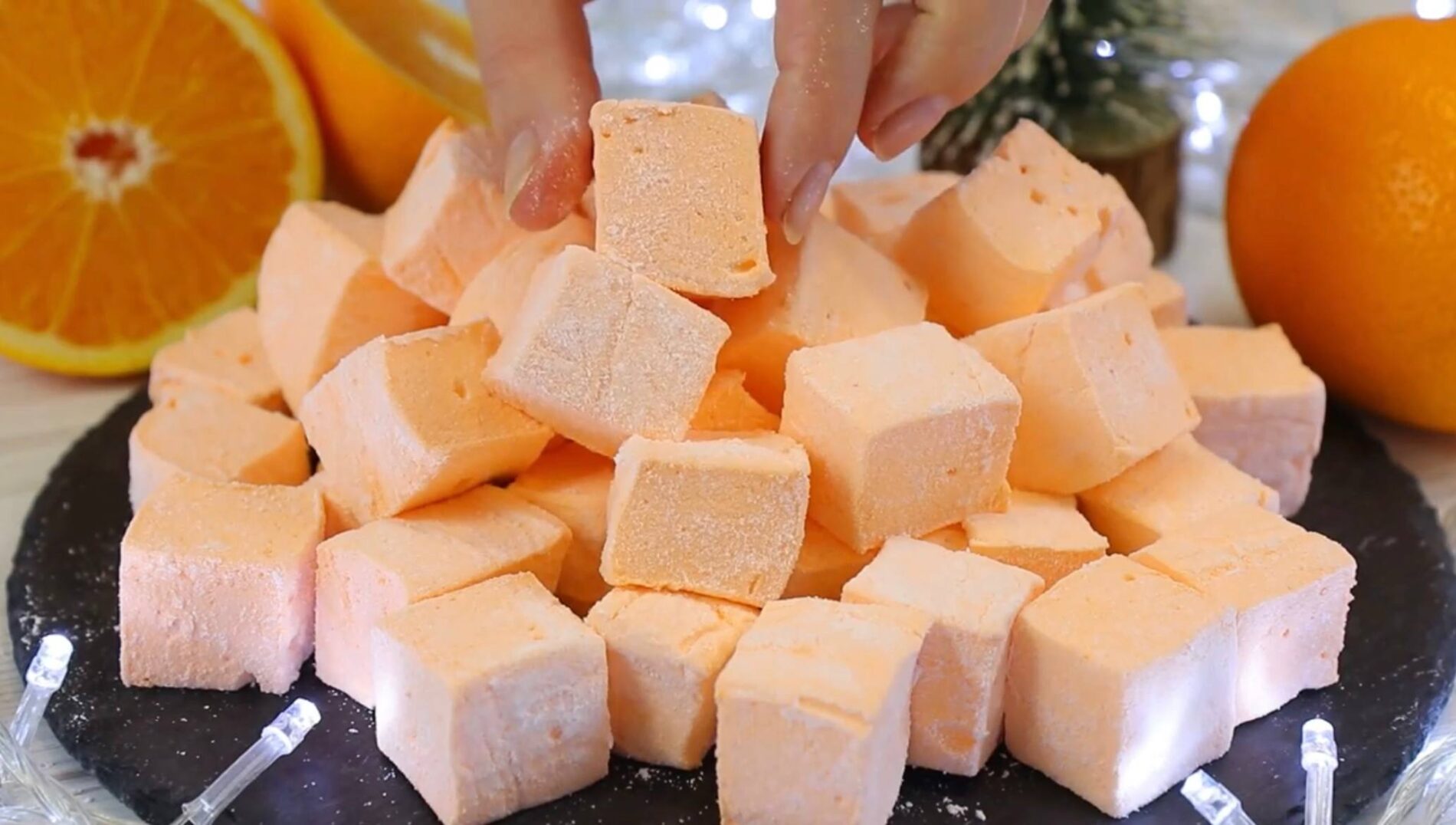 Кулінари розповіли, як легко приготувати домашній зефір із апельсинів