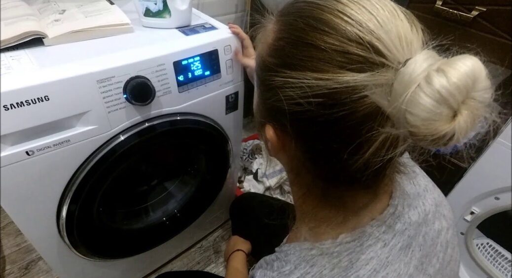 Чому білизну не можна прати при температурі 40°C і нижче: порада 80-річної бабусі – запам’ятайте назавжди 