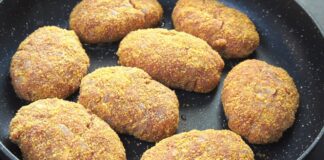 Шеф-кухарі розповіли, що можна додати в котлети замість хліба