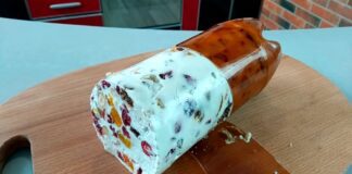 Кулінари розповіли, як приготувати десерт із сиру та сухофруктів у пляшці