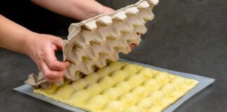 Кулінари поділилися рецептом домашнього пирога з будь-яких заморожених ягід