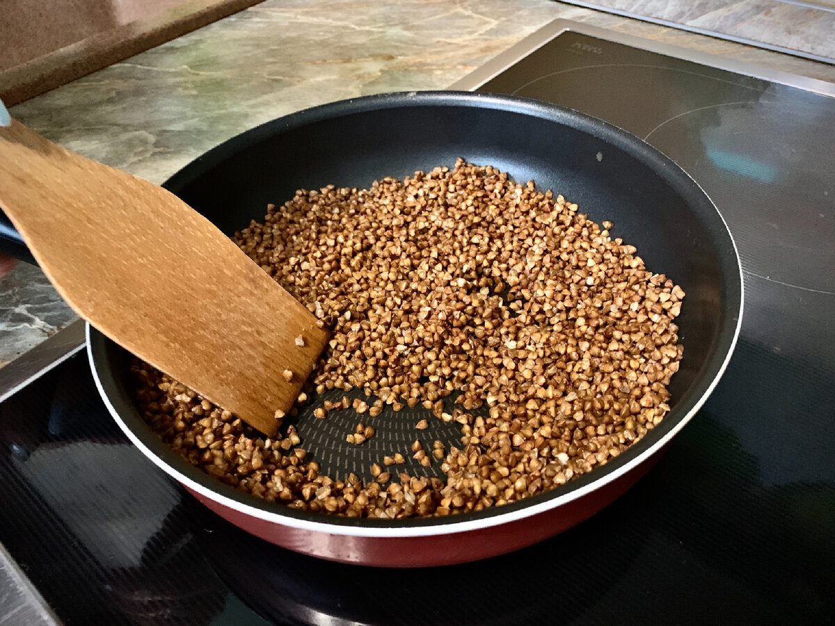 Кулінари розповіли, як зварити гречку, щоб вона не злипалась після приготування – проста порада