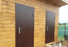 Мій кум-інженер навчив цьому, якщо продувають двері: тепер вітер не дме, а вдома на 4 градуси тепліше Як позбутись від протягів через вхідні двері