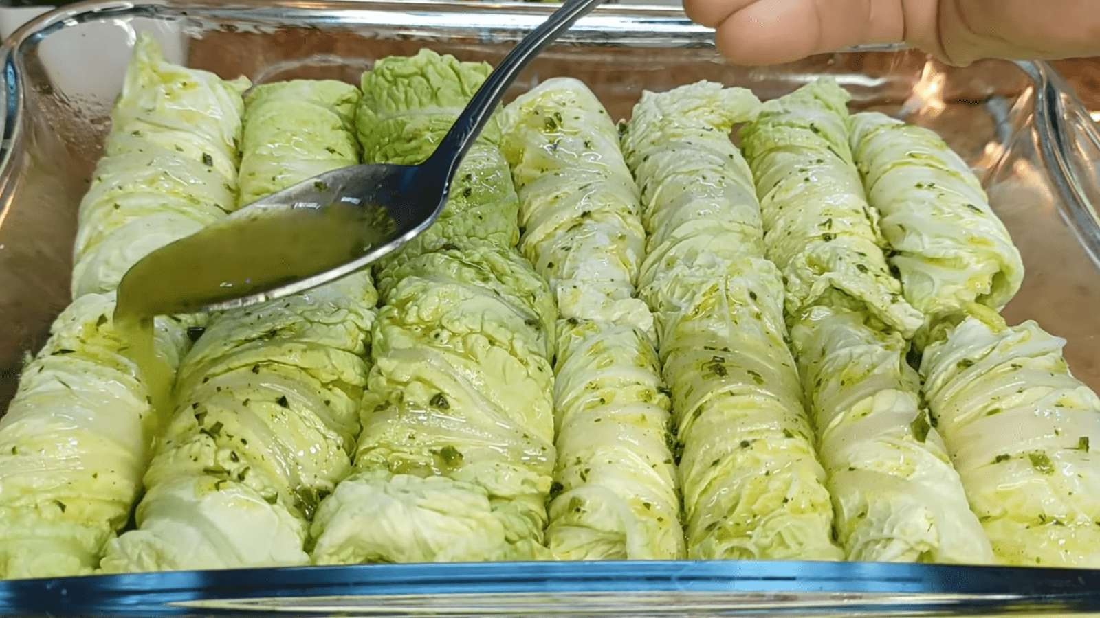 Кулінари розповіли, як приготувати закуску з пекінської капусти	