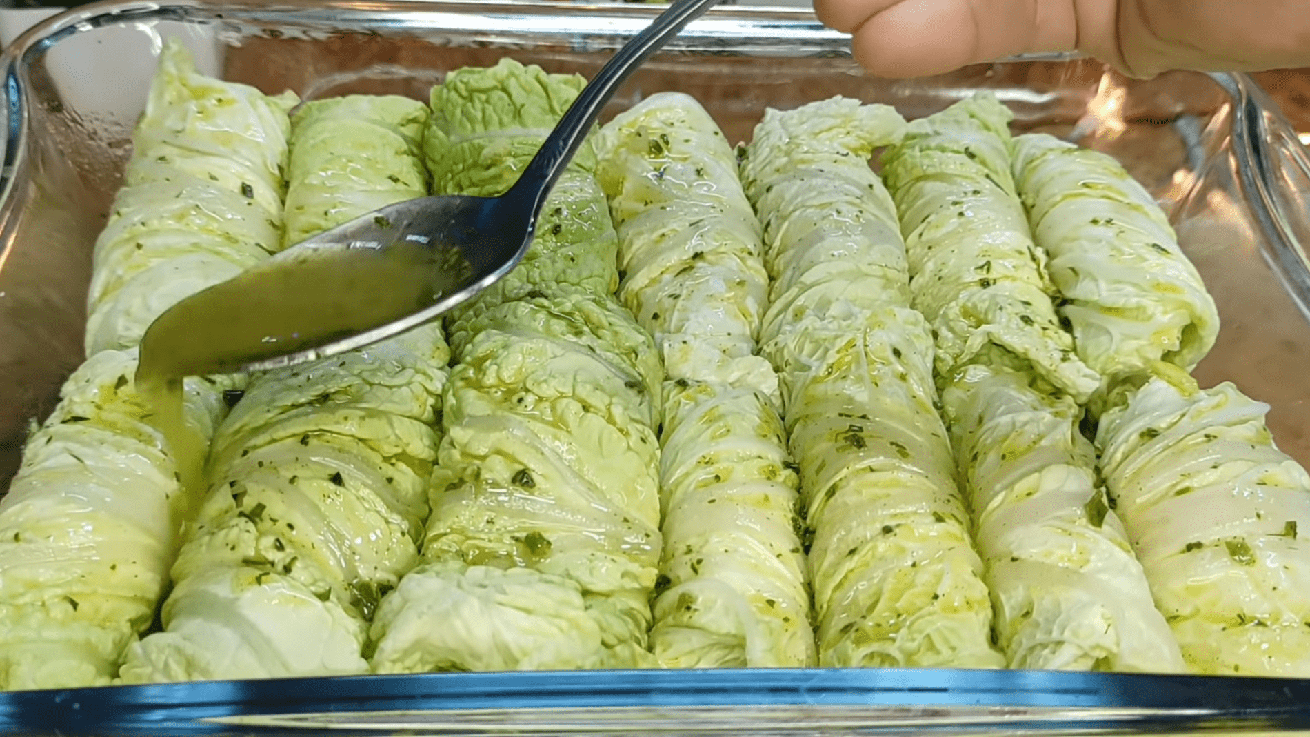 Кулінари розповіли, як приготувати закуску з пекінської капусти	