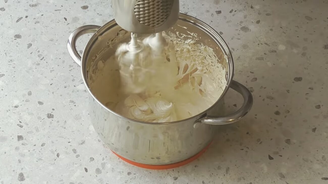 Господині розповіли простий рецепт домашнього зефіру Господині розповіли простий рецепт домашнього зефіру