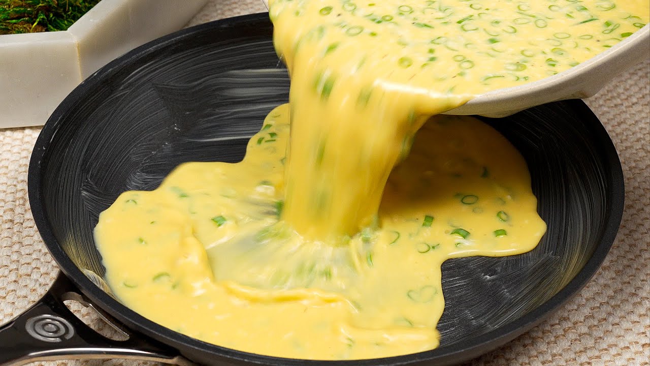 Господині розповіли, як готувати омлет, щоб він не осідав  