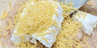 Господині розповіли, як приготувати смачну вечерю з фаршу і сиру 