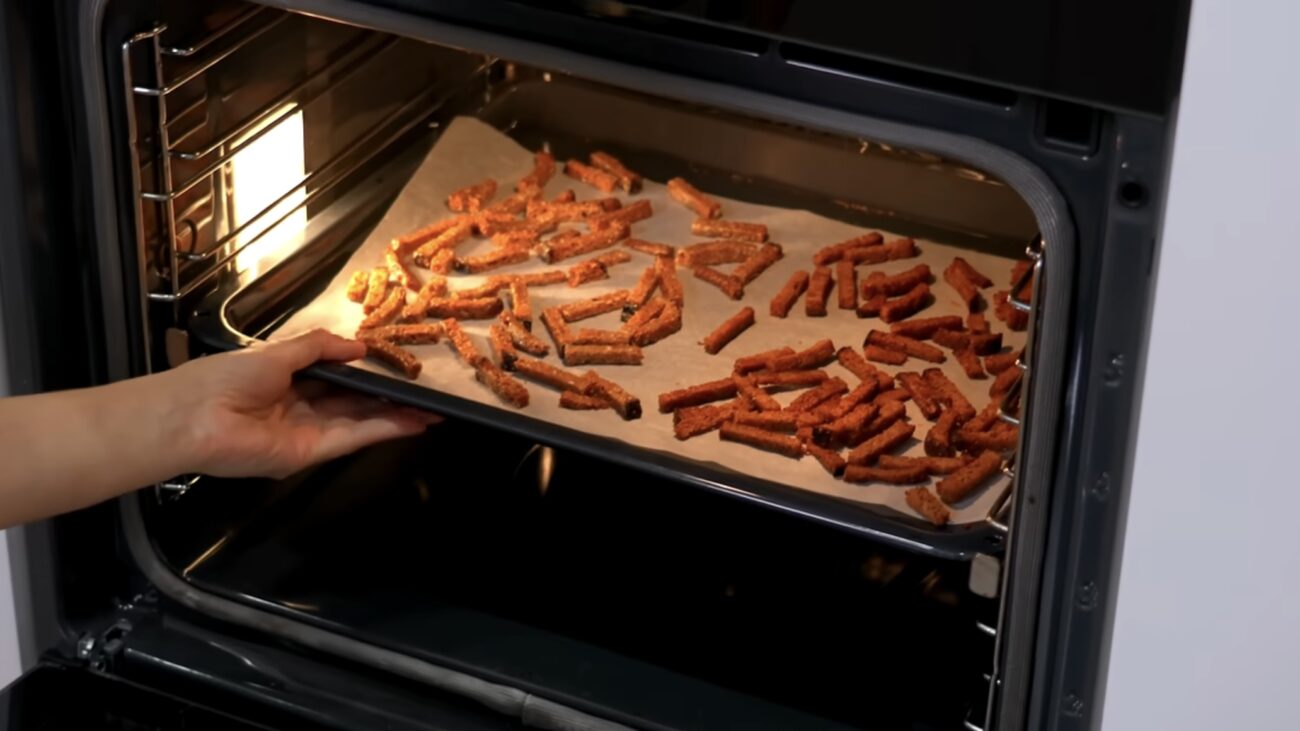 Господині розповіли, як приготувати вдома сухарики, які на смак наче магазинні Господині розповіли, як приготувати вдома сухарики, які на смак наче магазинні