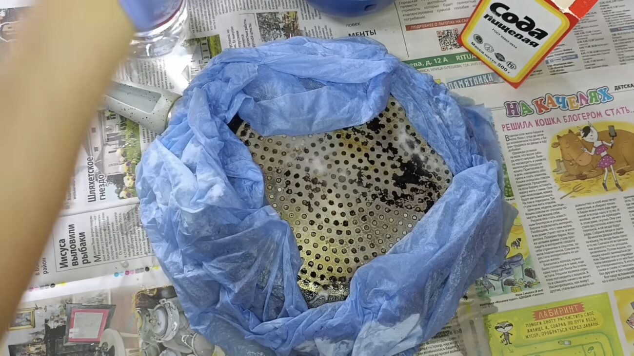 Господині розповіли, як легко привести до ладу стару сковорідку 