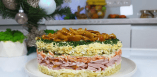 Кухарі розповіли, як приготувати ефектний і дуже смачний салат з грибами