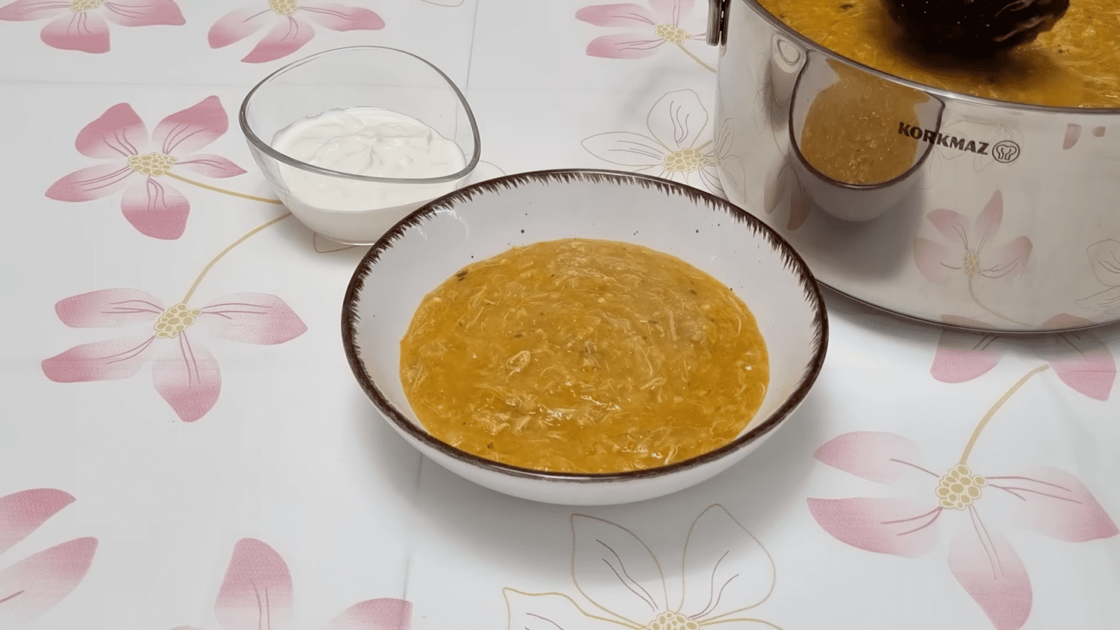 Кухарі розповіли, як приготувати найсмачніший капусняк