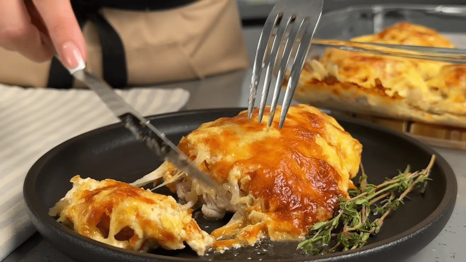 Кухарі розповіли, як приготувати м'ясо з морквою по-корейськи