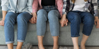 Господині розповіли, як зробити підлогу теплою без опалення