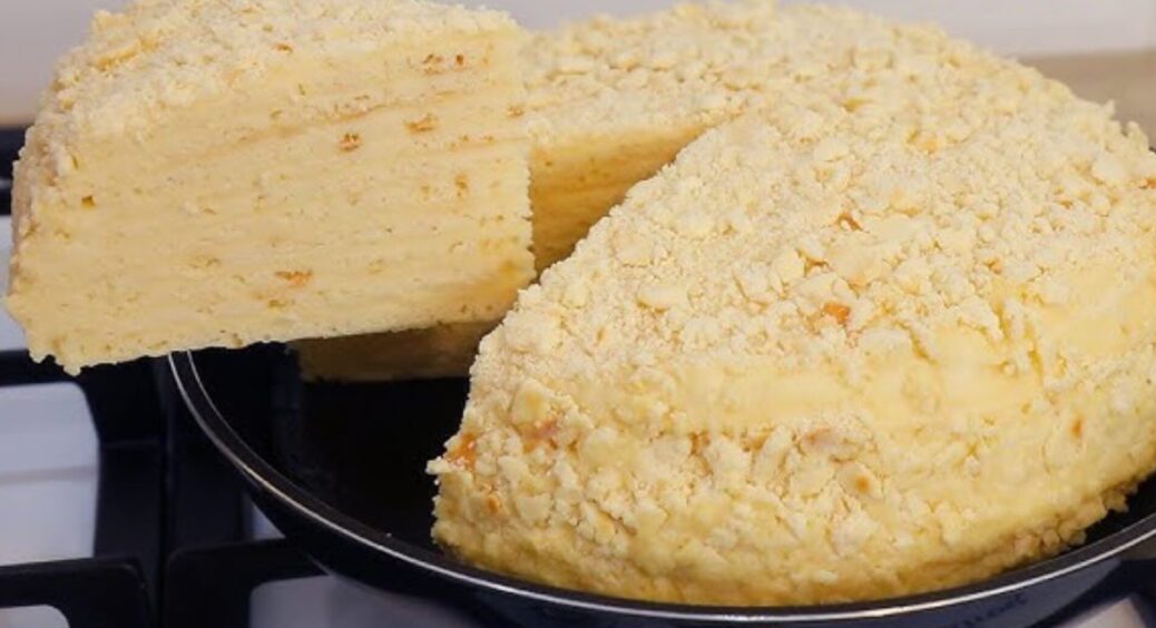 Випікаю звичний всім Наполеон на сковорідці: готую його за 25 хвилин – а смак щось з чимось 