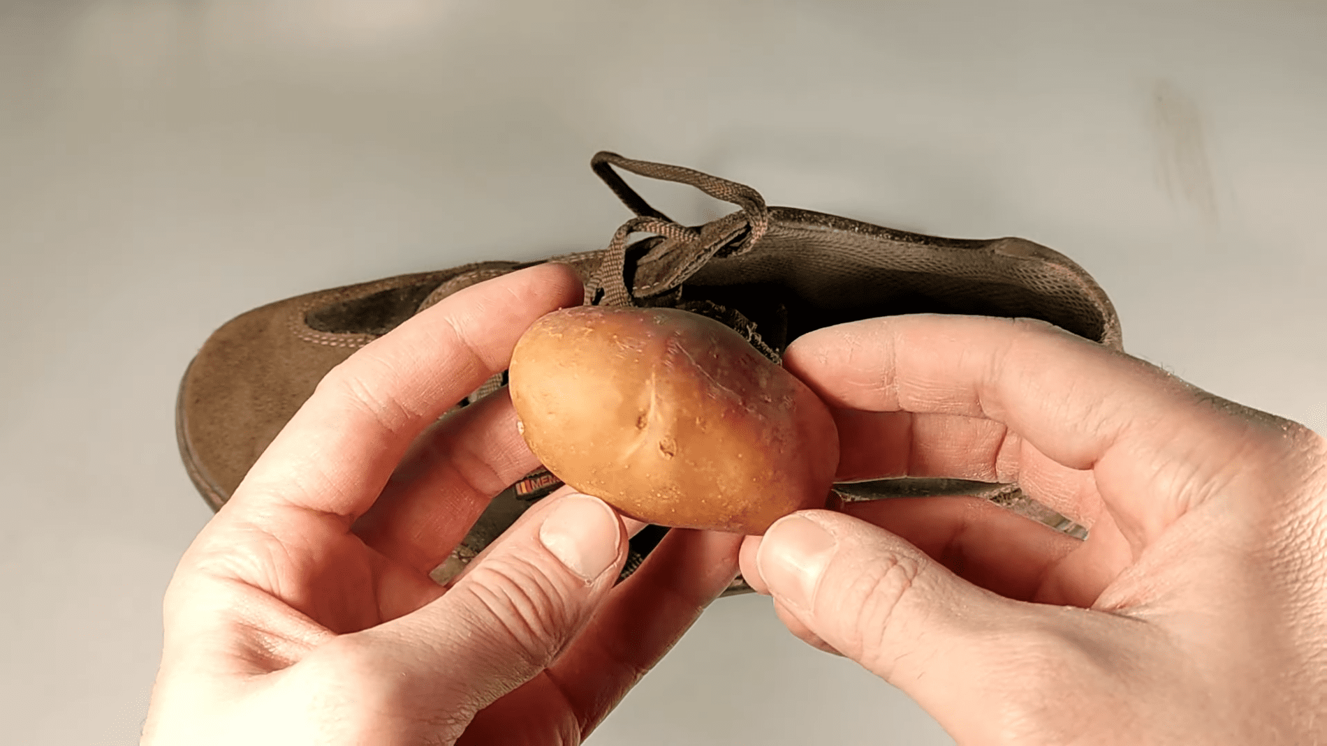 Експерти розповіли, як збільшити розмір замалого взуття