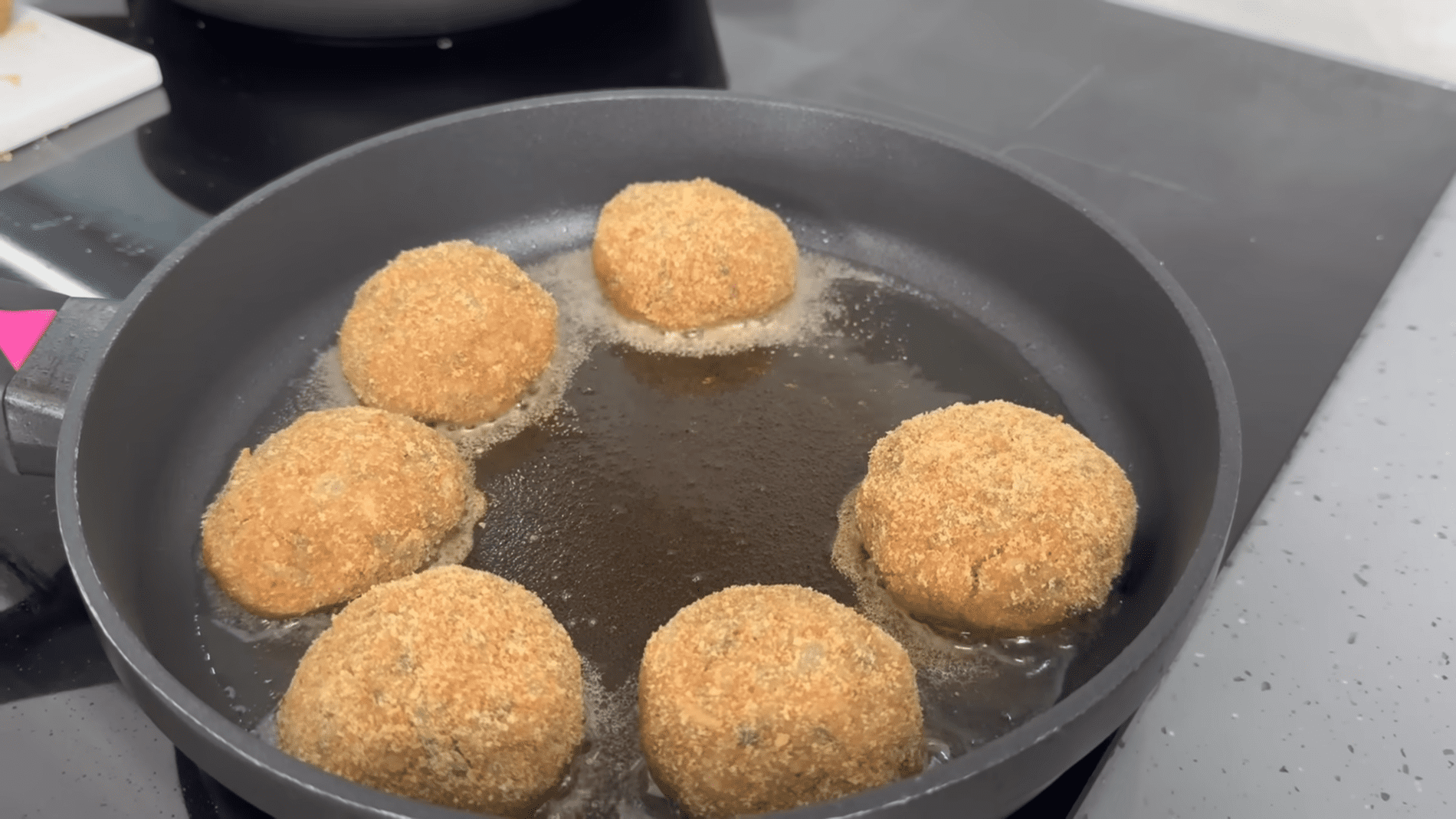 Господині поділились простим рецептом смачної вечері