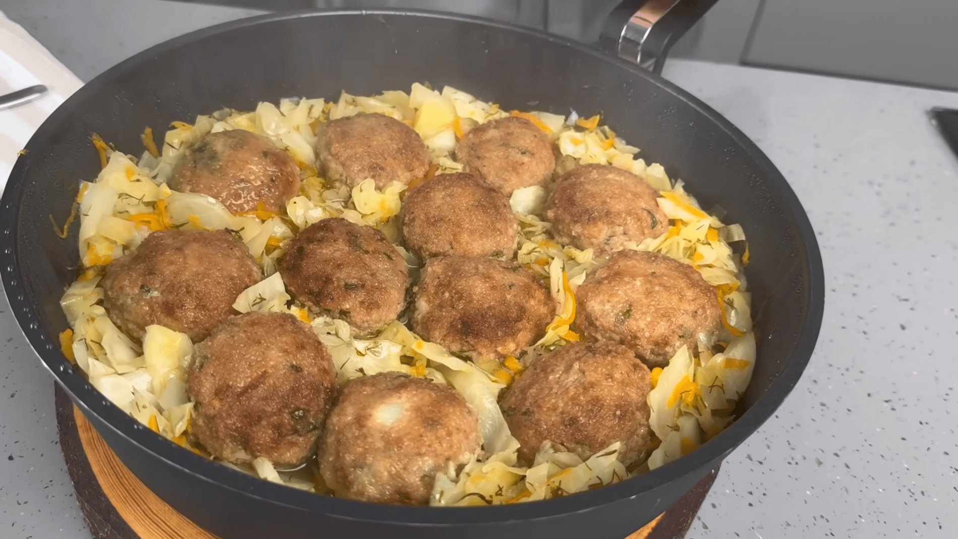 Господині поділились простим рецептом смачної вечері