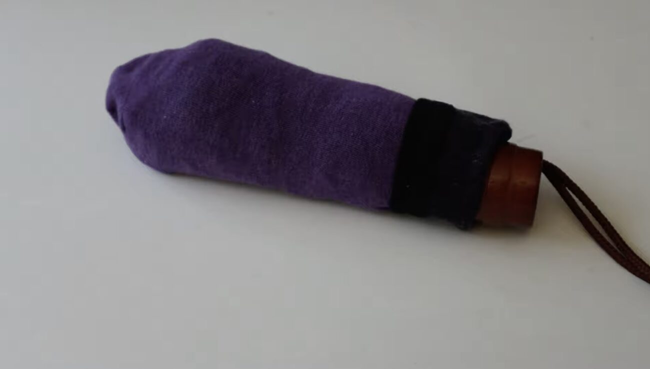 Господині розповіли, як використати старі шкарпетки з користю для дому