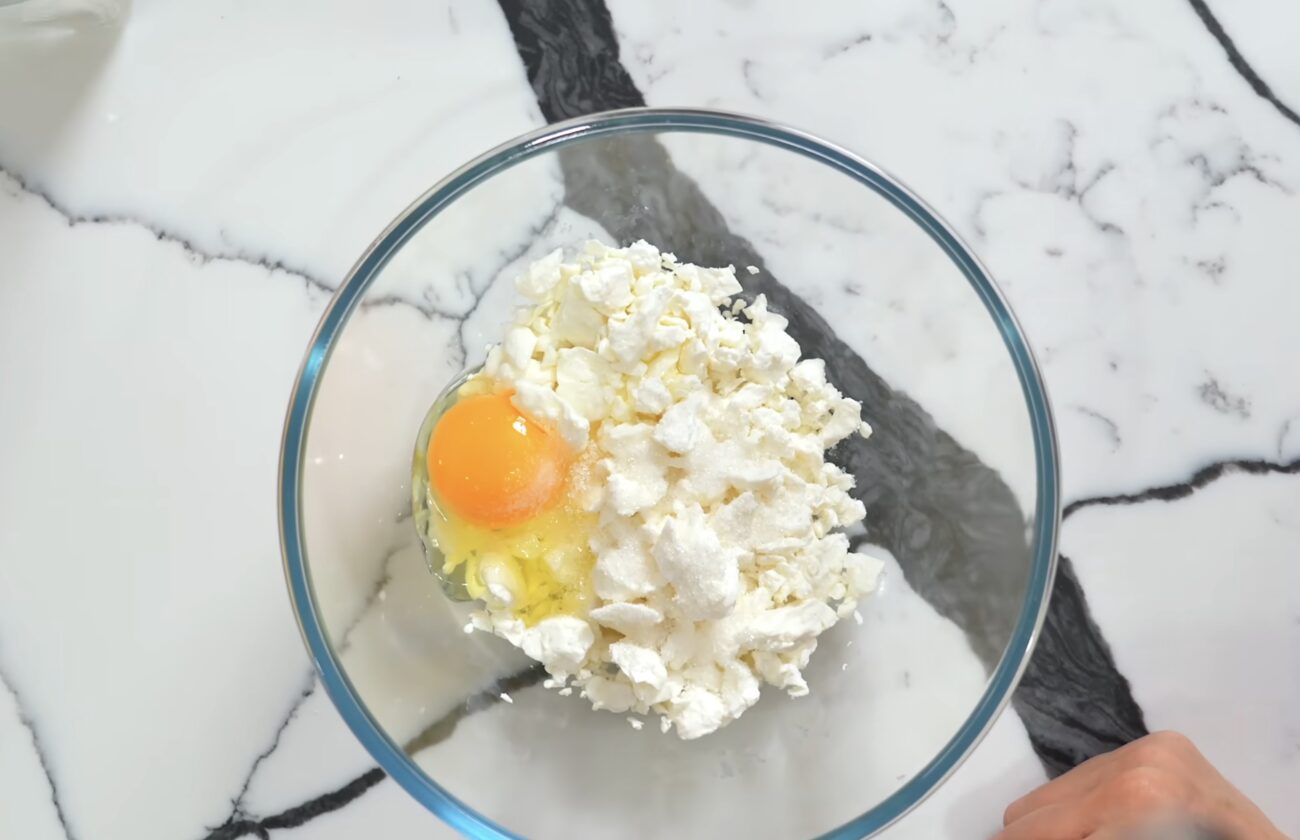 Господині поділилися смачним рецептом лінивих вареників