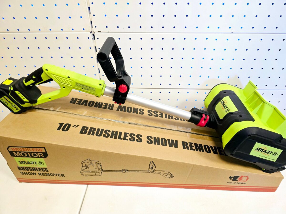 Експерти розповіли про особливості роботи акумуляторної лопати — відгуки та ефективність