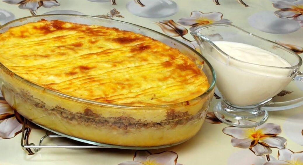 Картопляна запіканка постійно “пливла”: почала робити 1 дію перед духовкою — і вона зміцнішала 