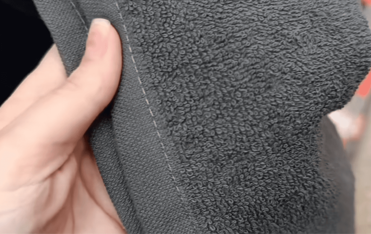 Господині поділились, як повернути м'якість махровим рушникам