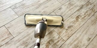 Як мити підлогу з використанням кондиціонеру для білизни