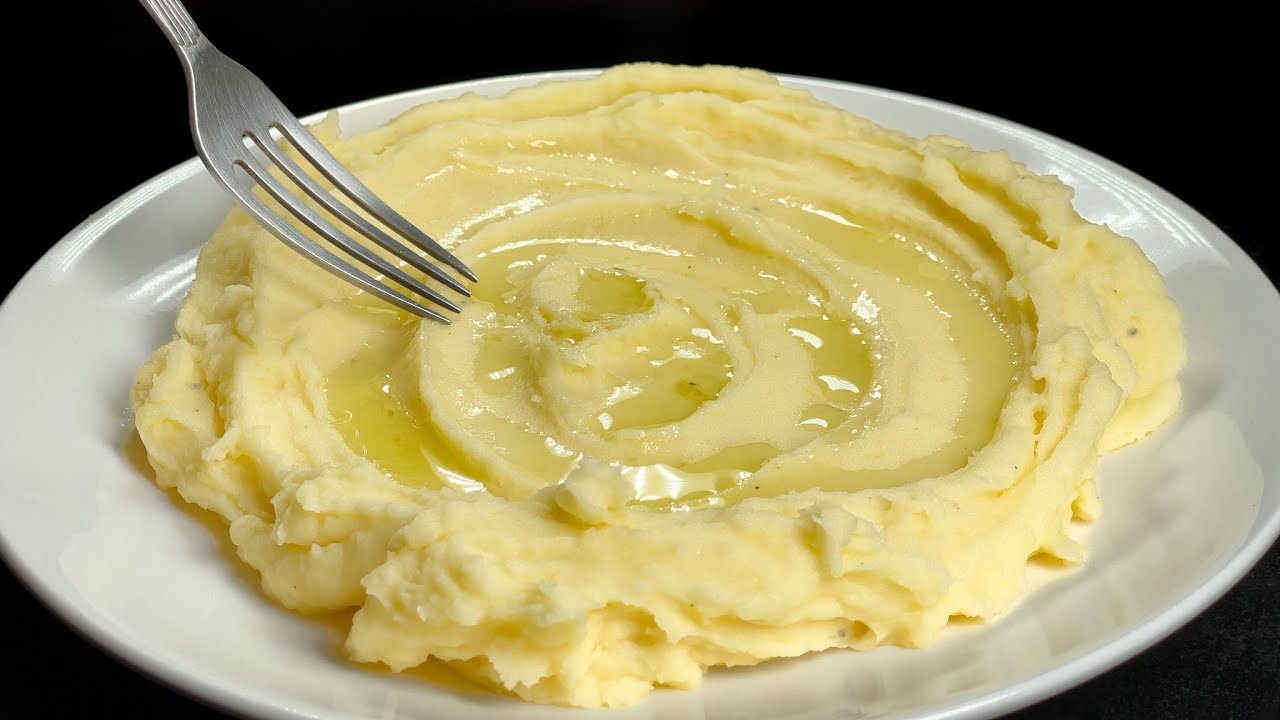 Кулінари розповіли, що додати в картопляне пюре, аби покращити його ніжність і смак — порада
