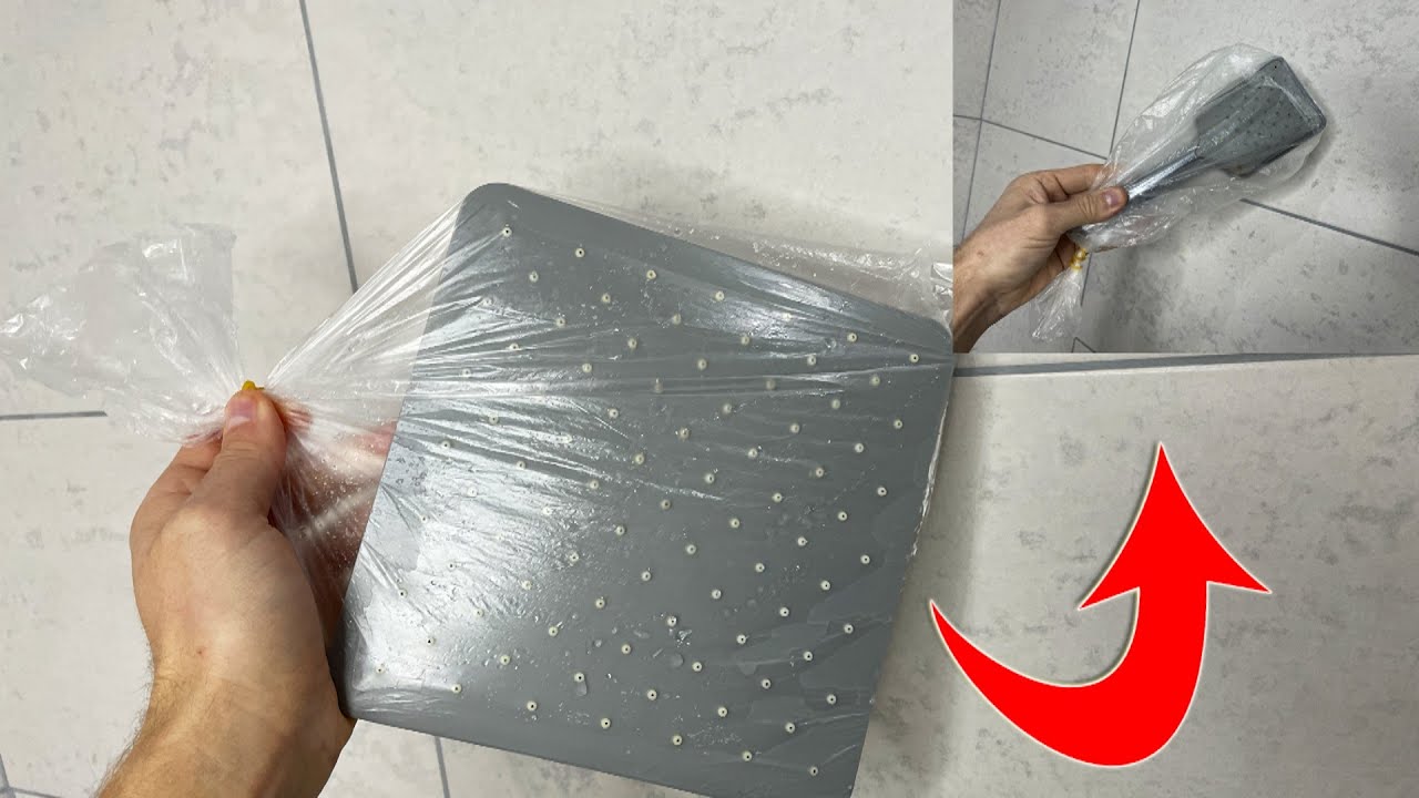 Господині розповіли, як легко та швидко почистити душову лійку в домашніх умовах