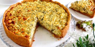 Кулінари розповіли, як приготувати тертий пиріг із зеленою цибулею та сиром