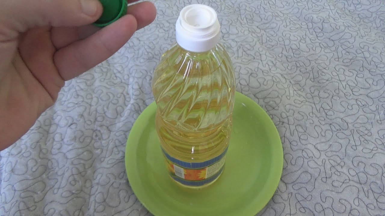 Господині розповіли, як легко відрізнити якісну соняшникову олію від підробки