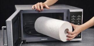 Господині назвали 3 хитрощі з використання паперових рушників у мікрохвильовці